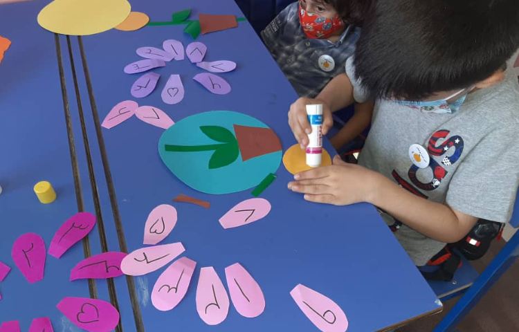 :دانشمند کوچک، کلاس سیب 5