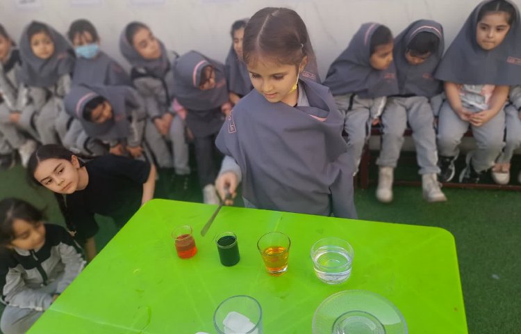 دانشمند کوچک 16