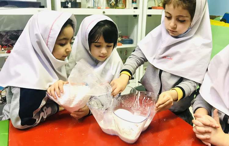 دانشمند کوچک 2