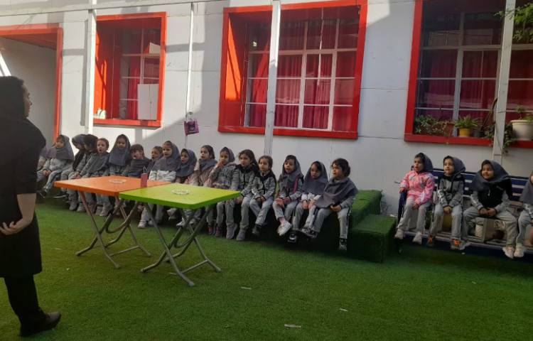 دانشمند کوچک 2