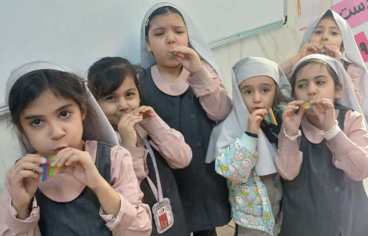 دانشمند کوچک 2