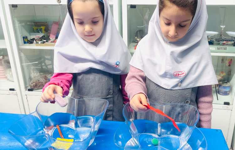 دانشمند کوچک 2