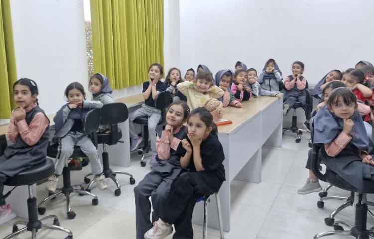 دانشمند کوچک 3