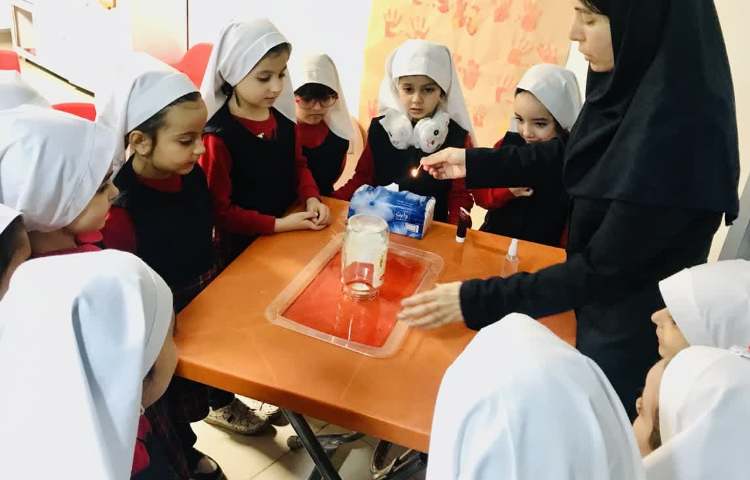 دانشمند کوچک