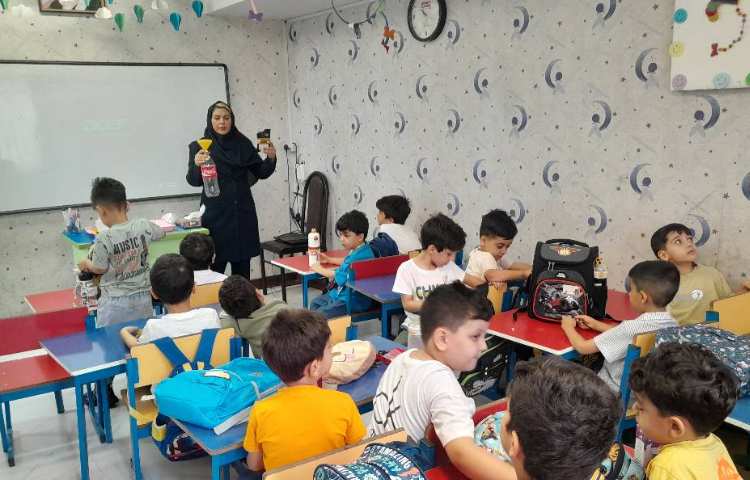 دانشمند کوچک