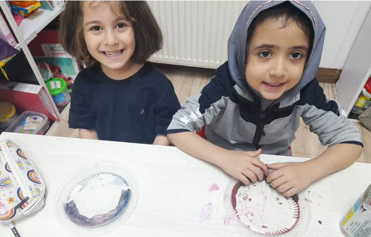 دانشمند کوچک