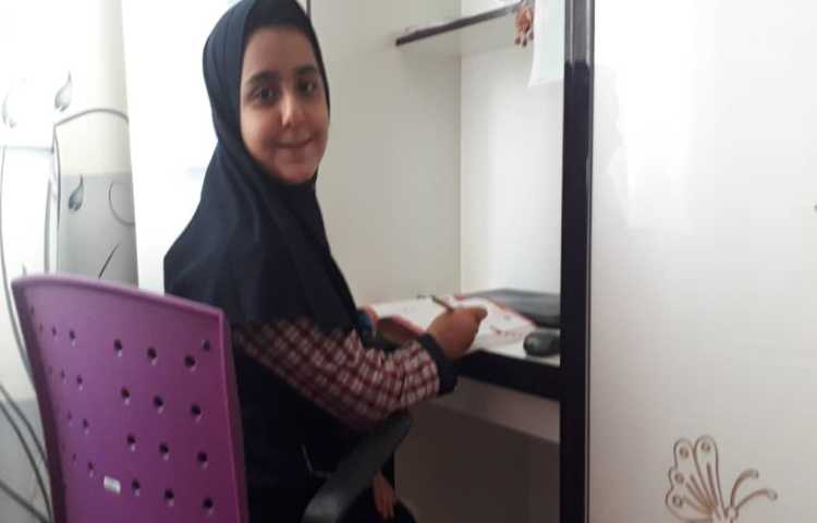 دانش آموزان پرتلاش در کلاس آنلاین فارسی، حل نگارش درس 12 2