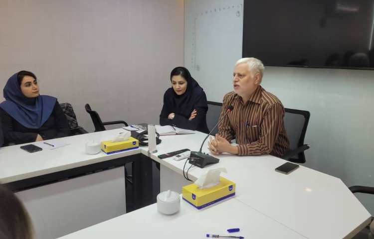 دانش افزایی ویژه آموزگاران پایه اول ابتدایی موسسه علوی 6