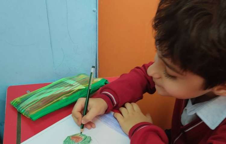 داوری آثار هنر و خلاقیت ویژه نمایشگاه دو سالانه هنر 10