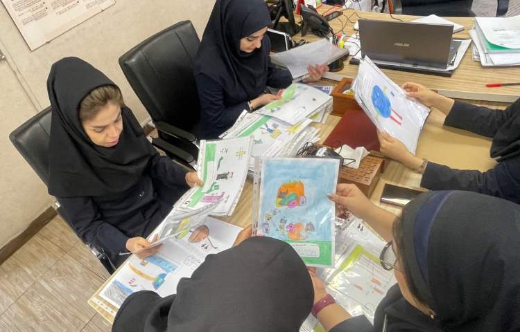 داوری آثار هنر و خلاقیت ویژه نمایشگاه دو سالانه هنر 7