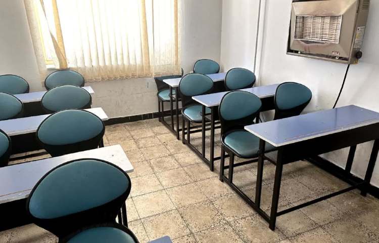 کلاس دبستان دخترانه فرشتگان یاسوج