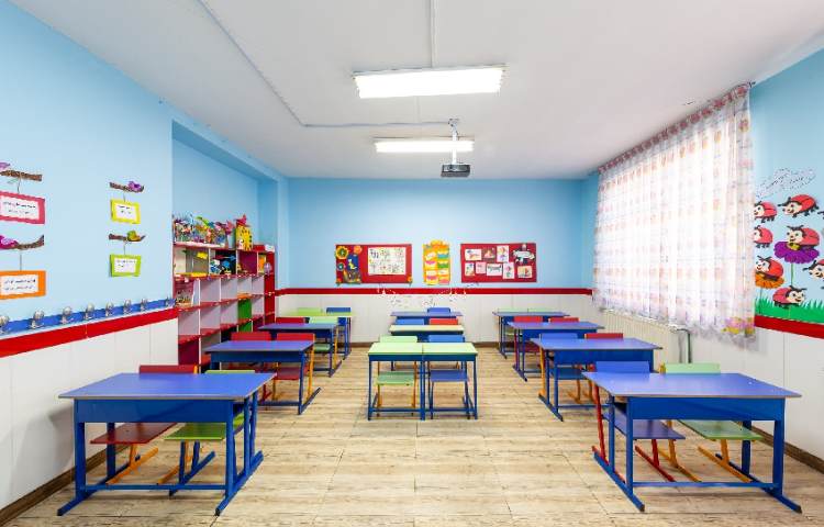 کلاس دبستان دخترانه منطقه 11 تهران - منیریه