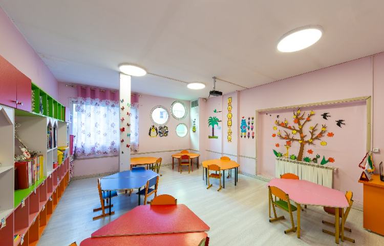 کارگاه دبستان دخترانه منطقه 13 تهران - نیروی هوایی