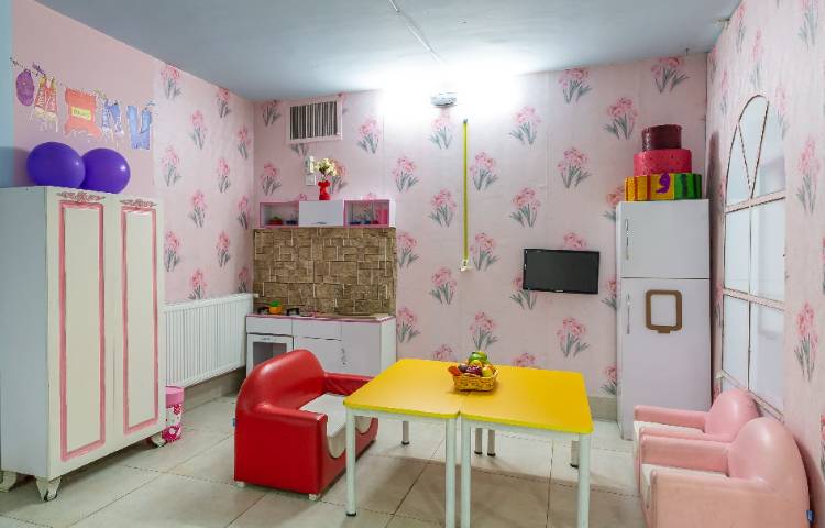 غذاخوری دبستان دخترانه منطقه 5 تهران - آریاشهر