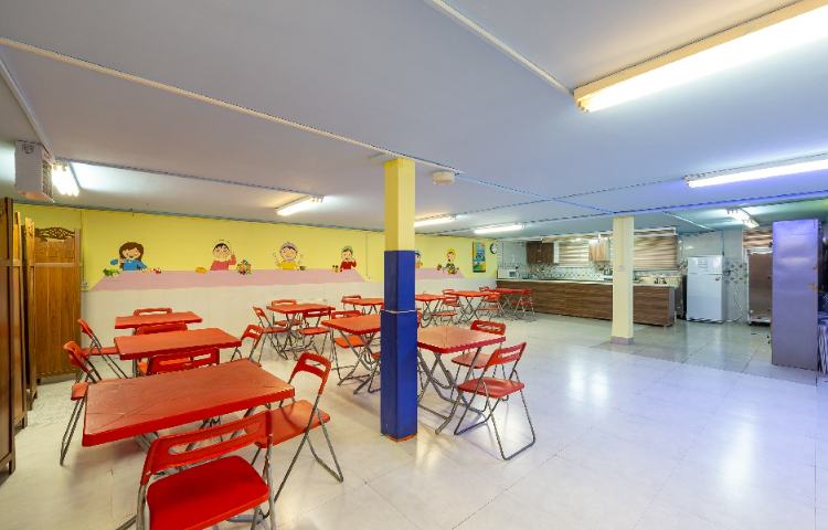 غذاخوری دبستان دخترانه منطقه 5 تهران - آریاشهر