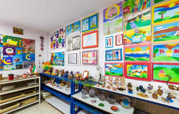 کارگاه دبستان دخترانه منطقه 5 تهران - آریاشهر