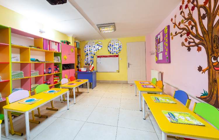 کلاس دبستان دخترانه منطقه 5 تهران - آریاشهر