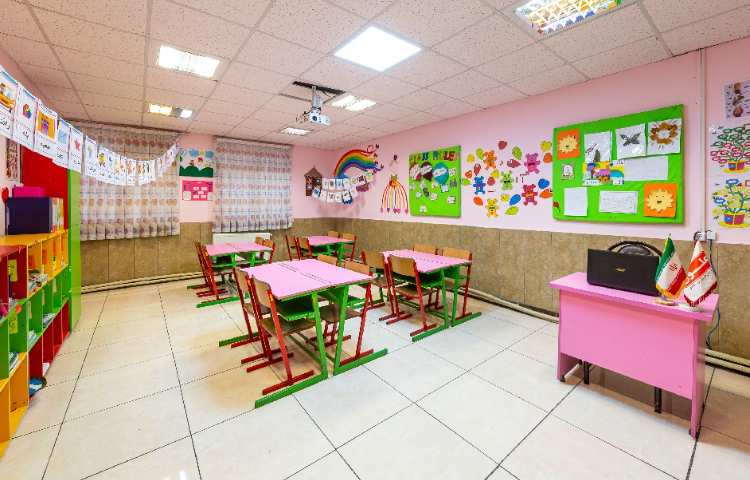 کلاس دبستان دخترانه منطقه 5 تهران - آریاشهر