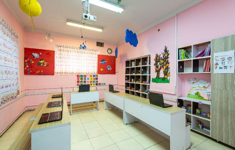 سایت رایانه دبستان دخترانه میدان امامت تهران