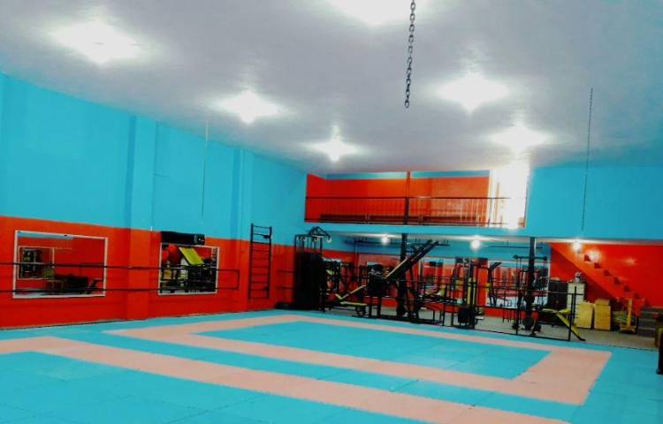 ورزشی دبستان پسرانه خلاقیت فردا بهشهر