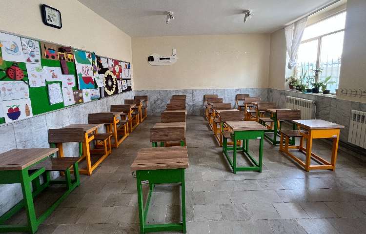 کلاس دبستان پسرانه دانش سهند آهکی اسکو
