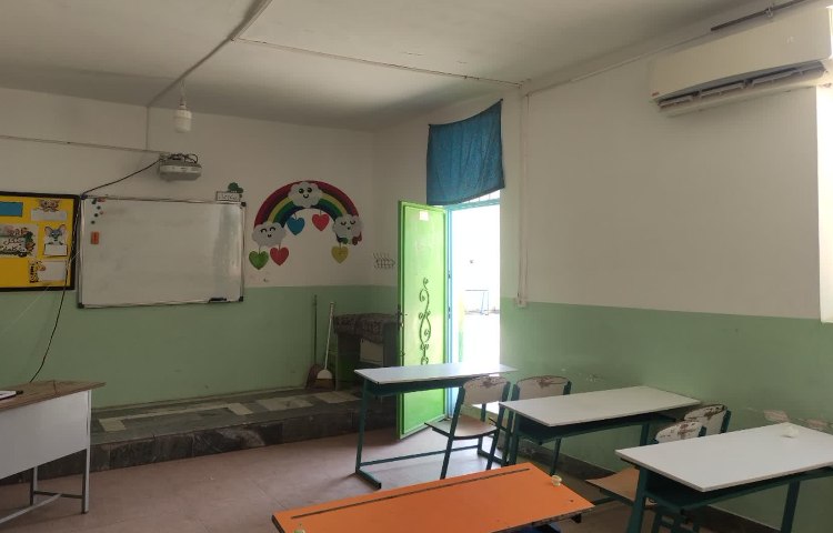 کلاس دبستان پسرانه مفید آران و بیدگل