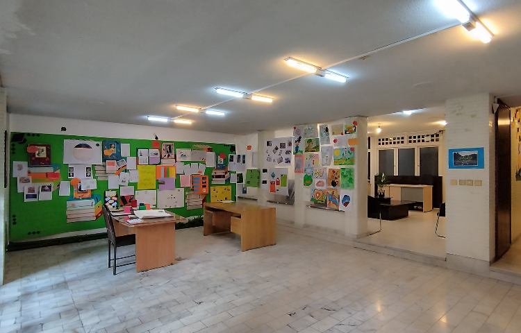 سالن ورودی دبستان پسرانه ملاصدرا اصفهان