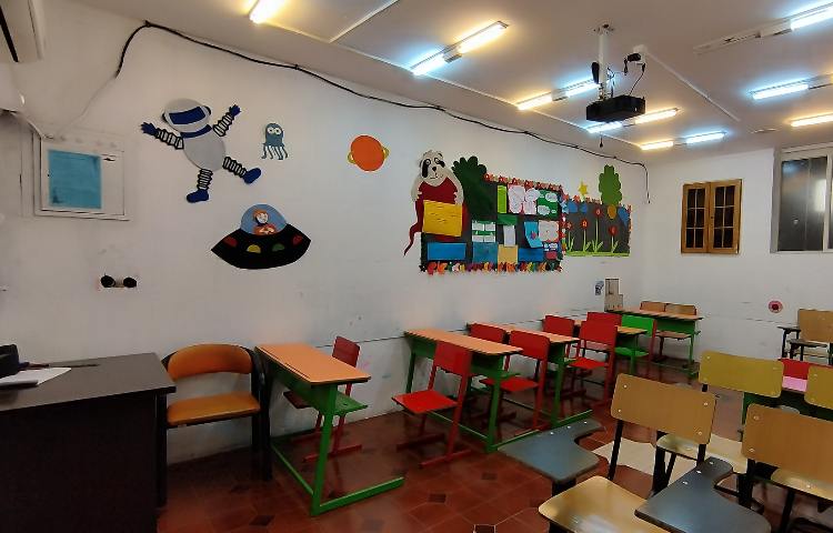 کلاس دبستان پسرانه ملاصدرا اصفهان