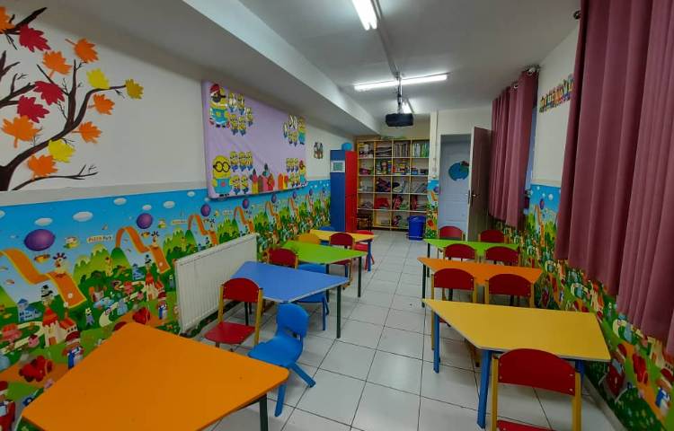 کلاس دبستان پسرانه منطقه 11 تهران - منیریه