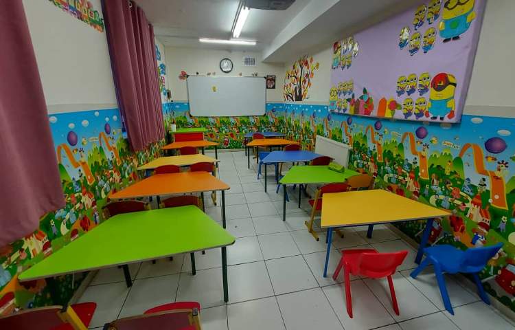 کلاس دبستان پسرانه منطقه 11 تهران - منیریه