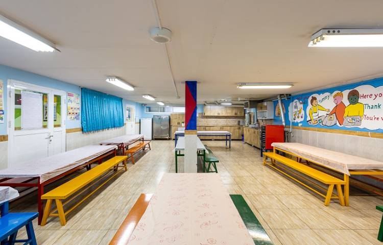 غذاخوری دبستان پسرانه منطقه 13 تهران - فلکه اطلاعات