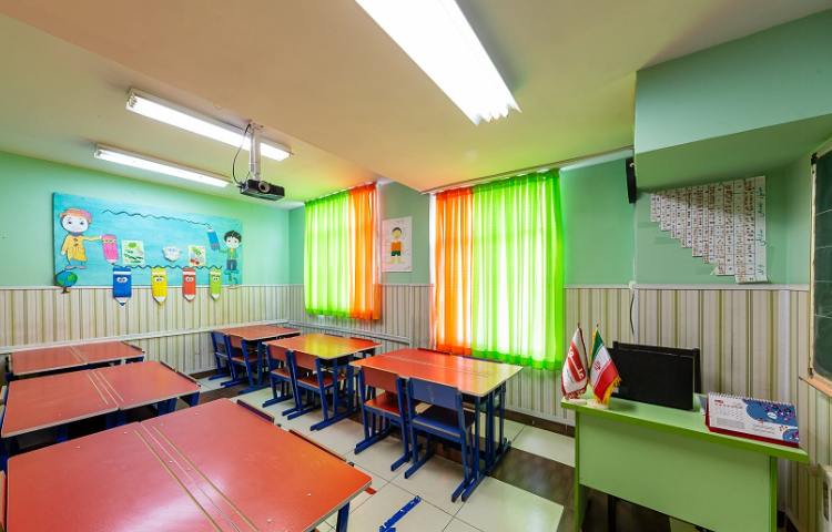 کلاس دبستان پسرانه منطقه 13 تهران - فلکه اطلاعات