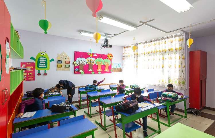 کلاس دبستان پسرانه منطقه 5 تهران - جنت آباد