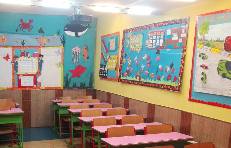 کلاس دبستان پسرانه ناحیه 3 اصفهان - مرداویج