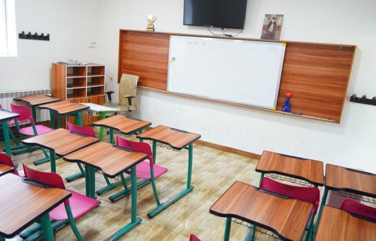 کلاس دبستان پسرانه پیشگامان یک قائم شهر