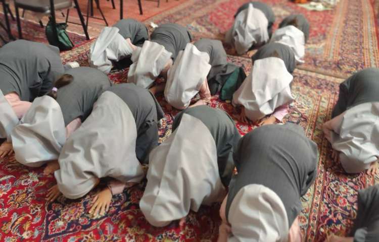 دختران بهشتی 3