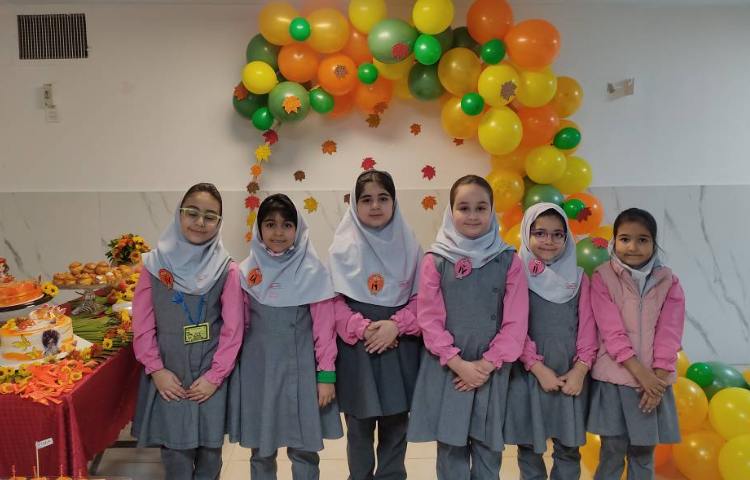 دختران پاییزی تولدتون مبارک 3
