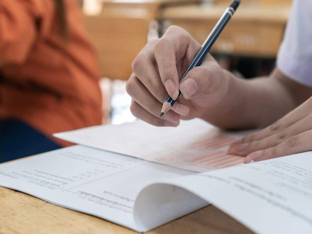 نظرسنجی از مدیران مدارس و دانش‌آموزان برای طراحی برنامه آزمون‌های نهایی