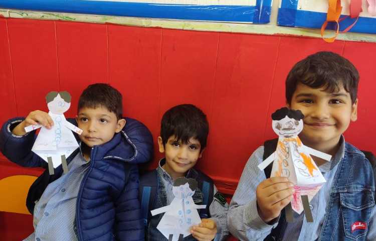 درست کردن اوریگامی پرستار جهت تبریک روز پرستار 4