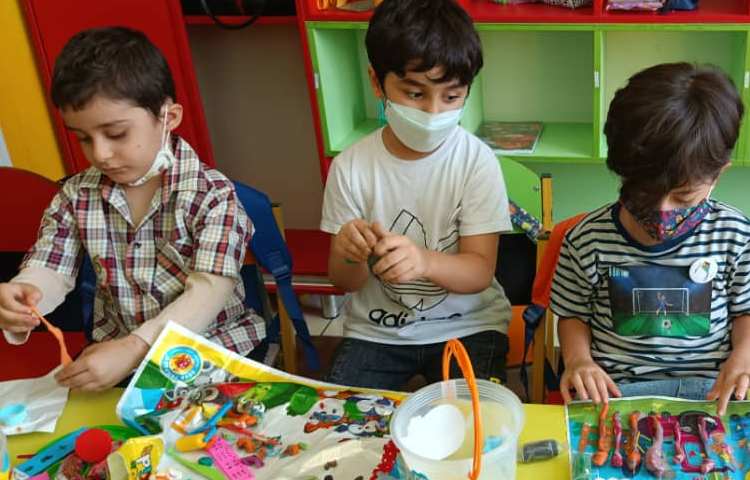 درست کردن خوراکی ها با خمیر بازی، نمایش عروسکی، کلاس بادبادک 2