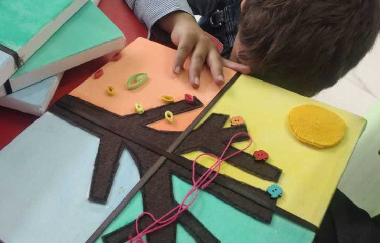 درست کردن شکوفه های بهاری برای تابلو چهار فصل 4