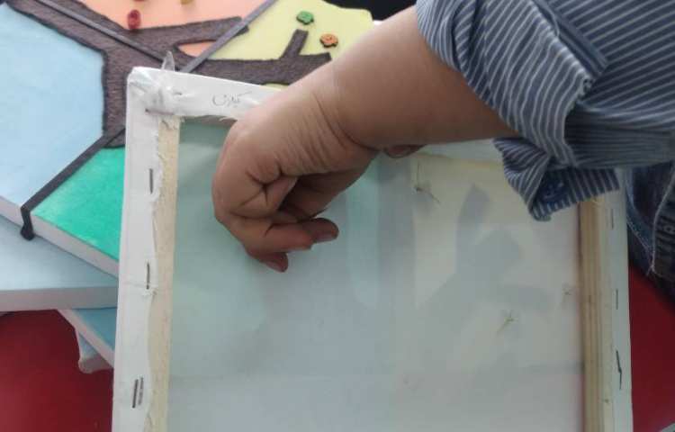 درست کردن شکوفه های بهاری برای تابلو چهار فصل 5