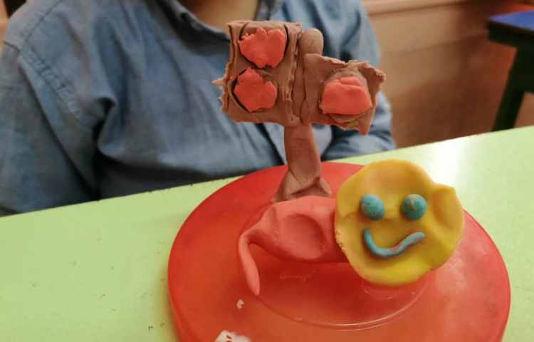 درست کردن شیر و درخت با خمیربازی 1