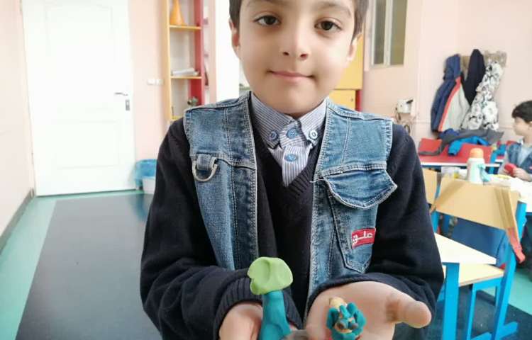 درست کردن شیر و درخت با خمیربازی 4