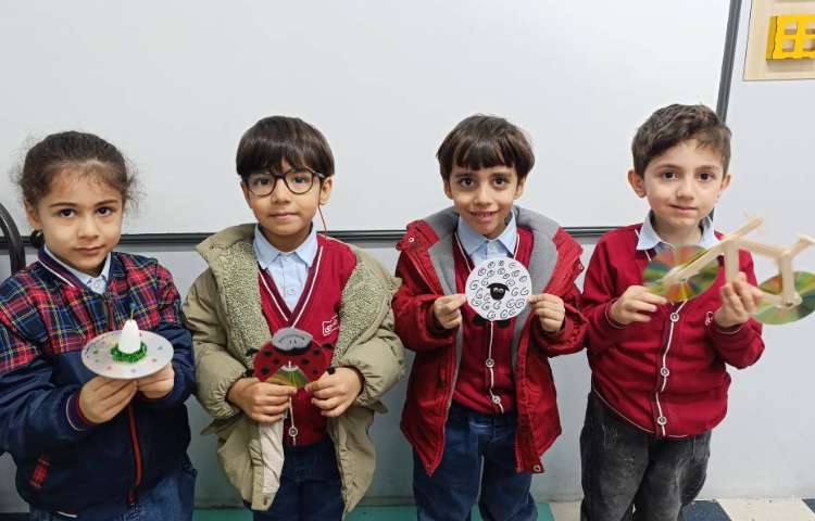 درست کردن کاردستی با cd برای کلاس کامپیوتر 3