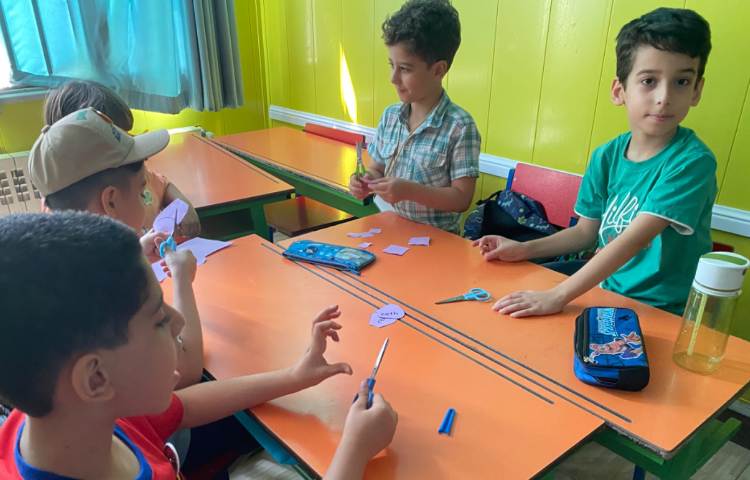 : درست کردن کاردستی مربوط به حروف x,y,ch,sh,th 1