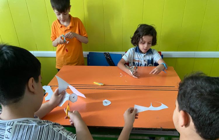 : درست کردن کاردستی مربوط به حروف x,y,ch,sh,th 2