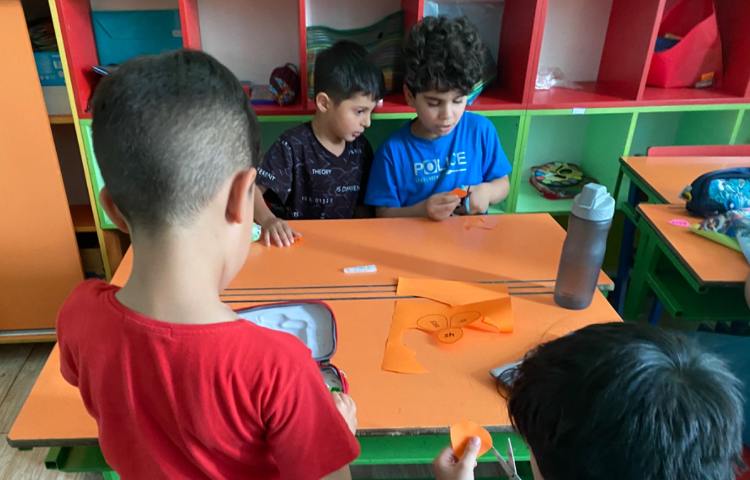 : درست کردن کاردستی مربوط به حروف x,y,ch,sh,th 3