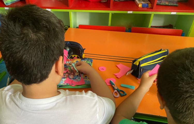 : درست کردن کاردستی مربوط به حروف x,y,ch,sh,th 4