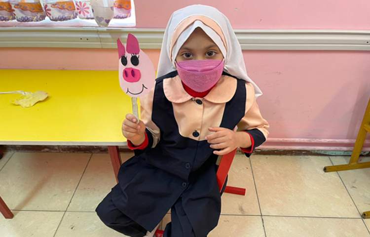 درست کردن کاردستی مرتبط با حرف تدریس شده 6